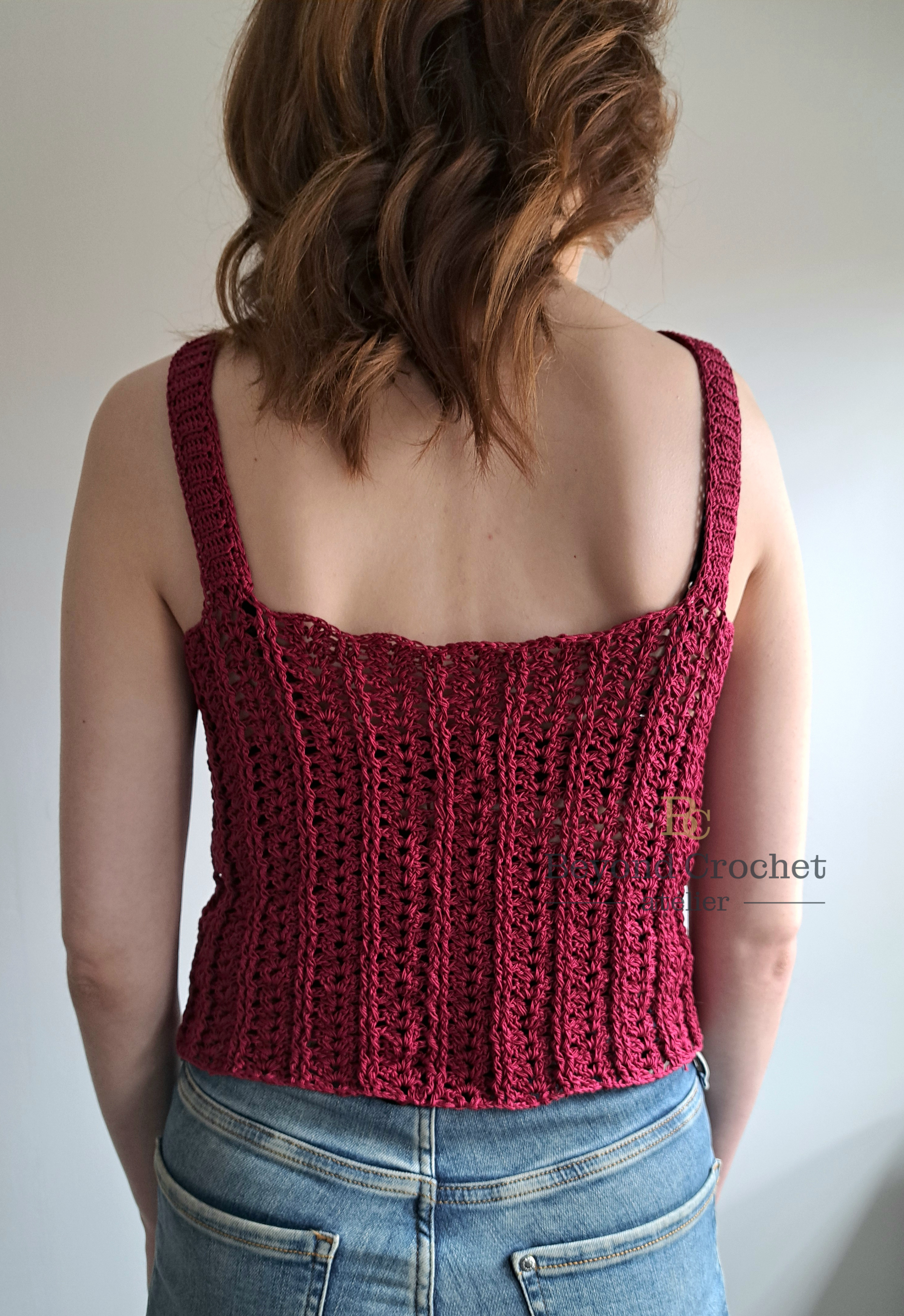 Crochet pattern Summer top, With separate made crochet cups, Made with structered crochet stitches. Summer crochet Top.