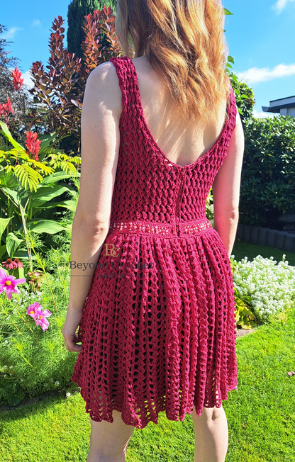 Crochet pattern for crochet summer crochet dress. Made with structured crochet stitches, handmade crochet wedding dress. Adjustable length and colour. The crochet belt is decorated with beads. Crochet pattern.